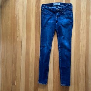 Hollister Skinny jeans size 1